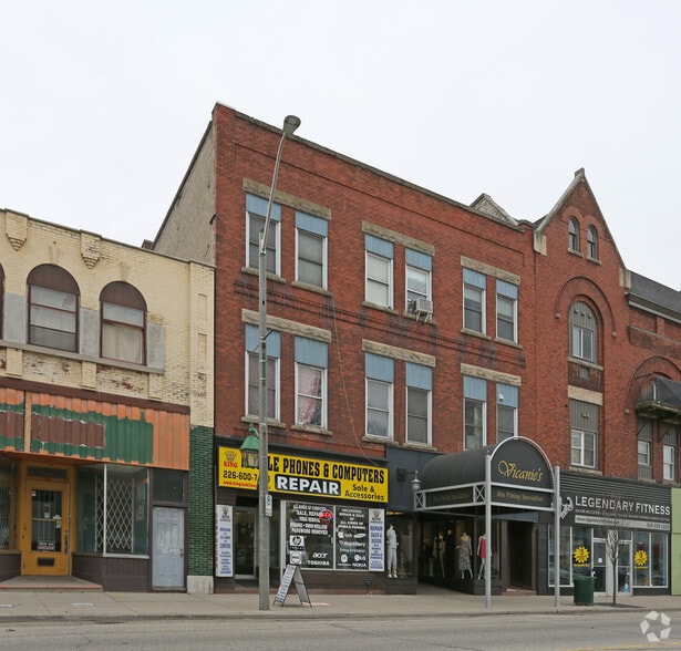 Primary Photo Of 624-630 King St E, Cambridge Storefront Retail Residential For Lease