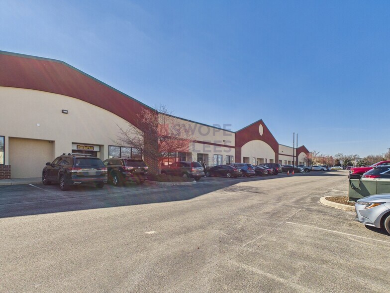 More Photos Of 540 E Union St, West Chester Flex For Lease