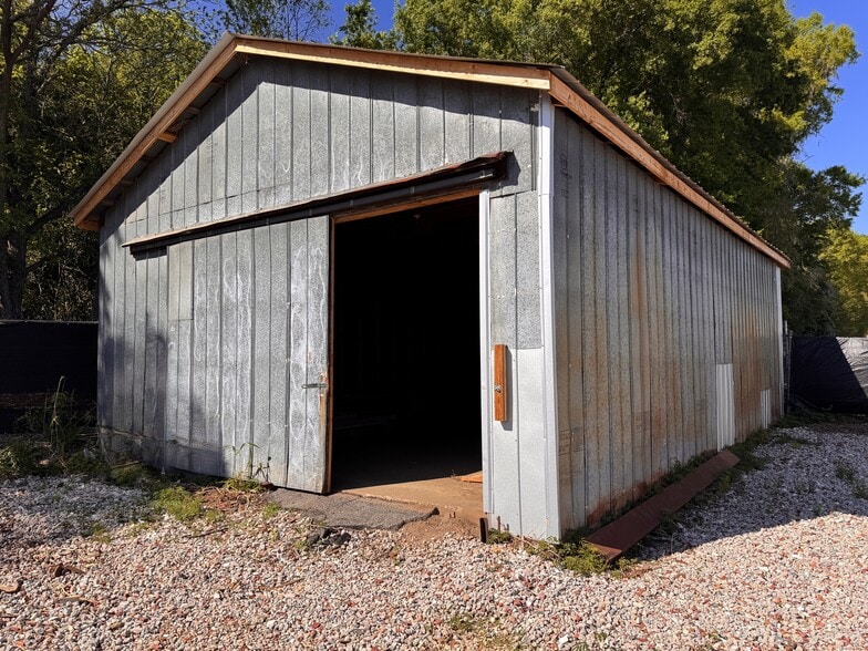 More Photos Of 753-759 S Washington Ave, Greenville Warehouse For Lease