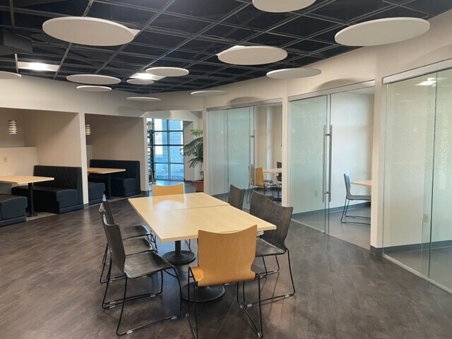 More Photos Of 3600 Digital Dr, Dubuque Office For Sale