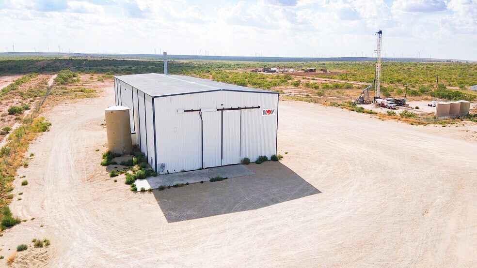 More Photos Of 2599 FM 3033, Stanton Warehouse For Lease