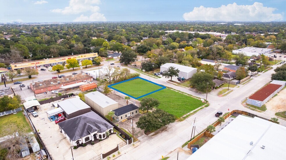 More Photos Of 8021 Dunlap St, Houston Land For Sale