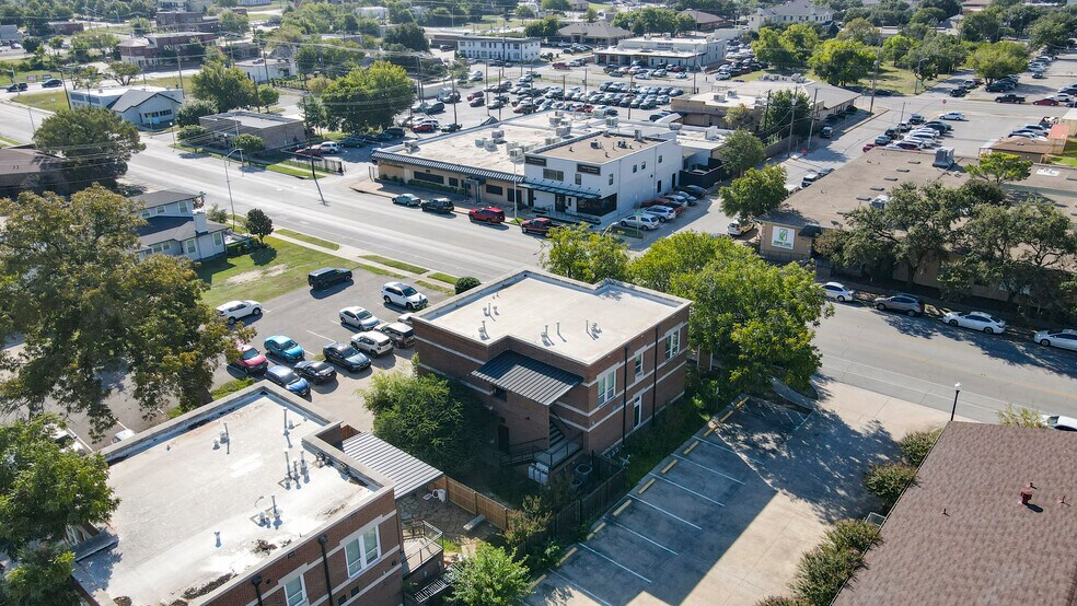 More Photos Of 814 Pennsylvania Ave, Fort Worth Loft Creative Space For Sale