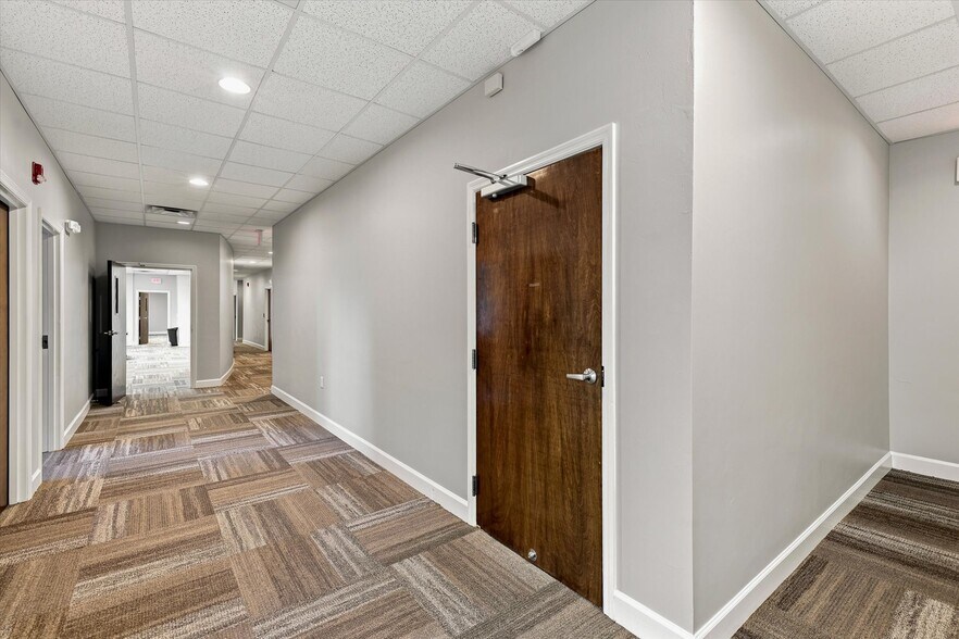 More Photos Of 2477 Tim Gamble Pl, Tallahassee Medical For Sale