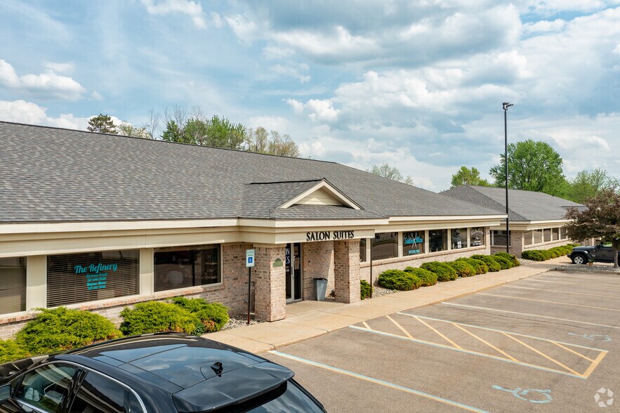 More Photos Of , Lansing Office For Sale