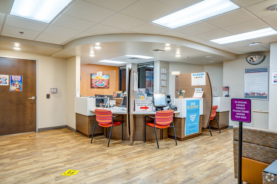 More Photos Of 5040 N 15th Ave, Phoenix Medical For Sale