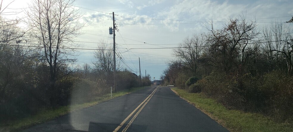 More Photos Of 229 Lowland Rd, Hamburg Land For Sale