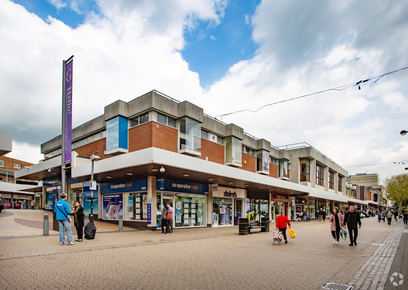 Primary Photo Of 94 The Parade, Sutton Coldfield General Retail For Sale