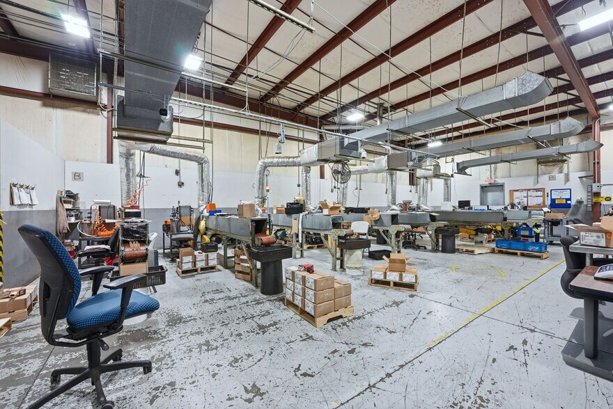 More Photos Of 3209 Clearfield Ct, Fort Wayne Warehouse For Sale