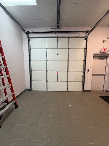 More Photos Of 4351-4355 24th Ave, Fort Gratiot Freestanding For Lease