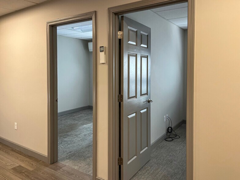 More Photos Of 6 W Mill St, Medfield Office For Lease