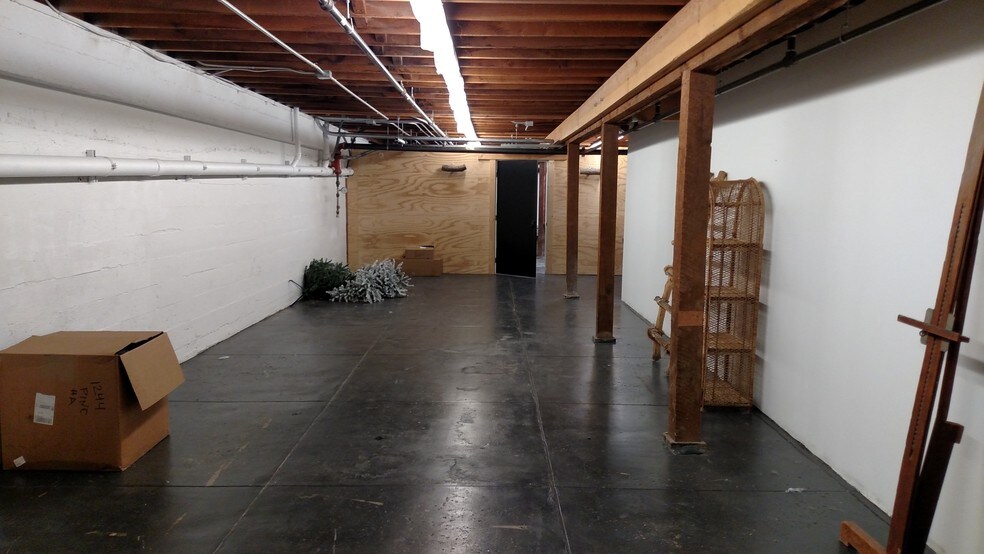More Photos Of 1244 Pine St, Paso Robles Storefront Retail Office For Lease