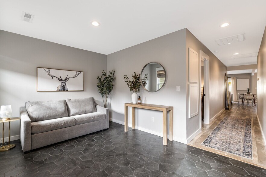 More Photos Of 4102 Soco Rd, Maggie Valley Hotel For Sale