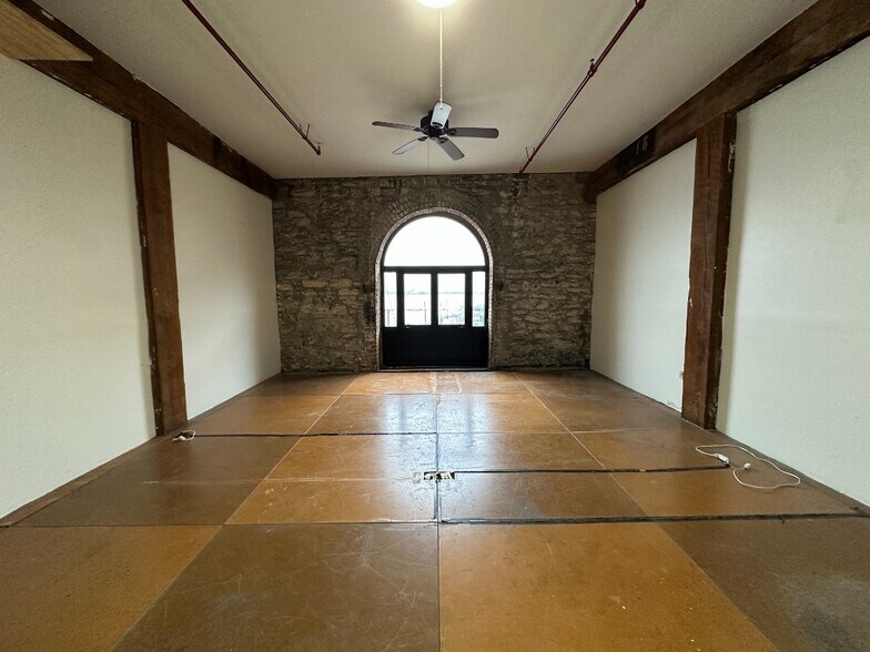 Primary Photo Of 481 Van Brunt St, Brooklyn Warehouse For Lease