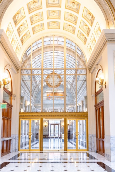 More Photos Of 465 California St, San Francisco Office For Lease