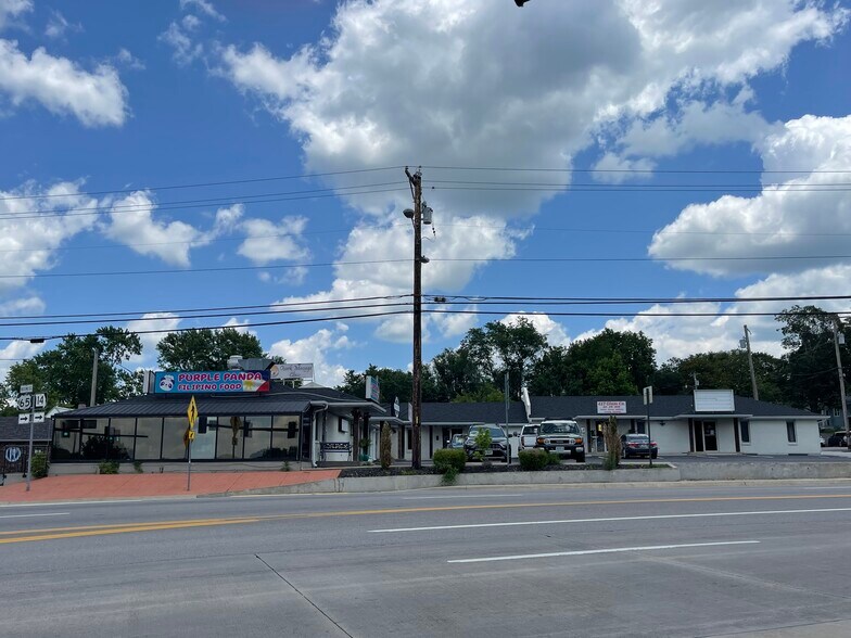 More Photos Of 502 N 3rd St, Ozark Storefront Retail Office For Sale