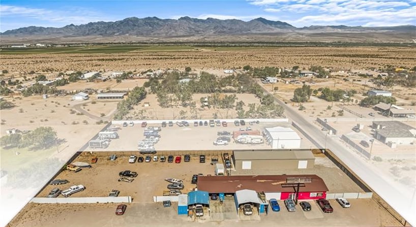 Primary Photo Of 1370 E Valencia Rd, Fort Mohave Auto Repair For Sale