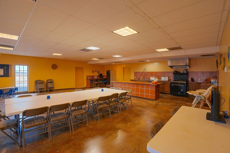 More Photos Of 1498 E. US-90, Marfa General Retail For Sale