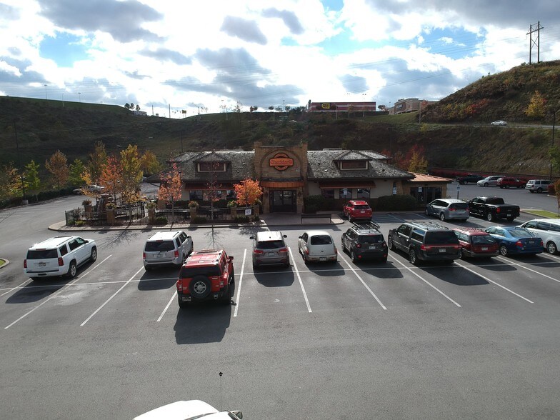 More Photos Of 4001-5001 University Town Center Dr, Morgantown Unknown For Lease