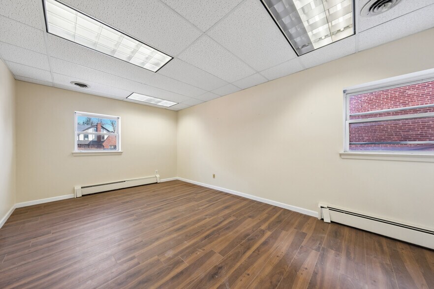 More Photos Of 175 Cedar Ln, Teaneck Medical For Sale