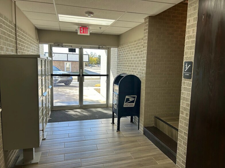 More Photos Of 900 N Porter Ave, Norman Medical For Lease