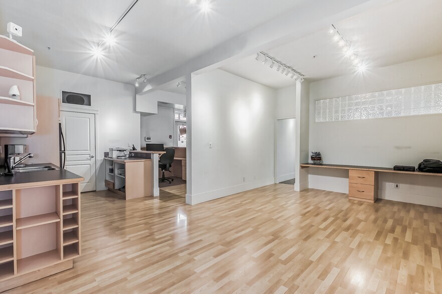 More Photos Of 10403 122 St, Edmonton Office For Sale