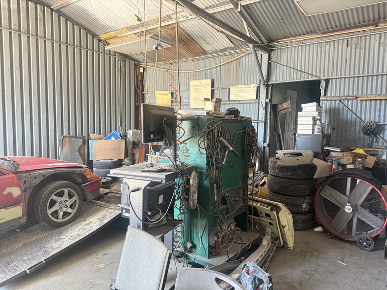 More Photos Of 15542 San Bernardino Ave, Fontana Auto Repair For Sale