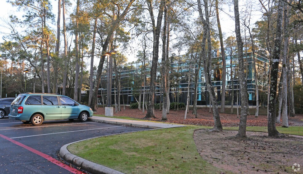 More Photos Of 2201 Lake Woodlands Dr, Spring Office For Lease