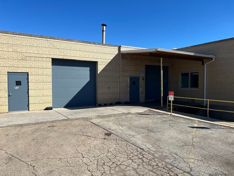 More Photos Of 6501 N Avondale Ave, Chicago Manufacturing For Sale