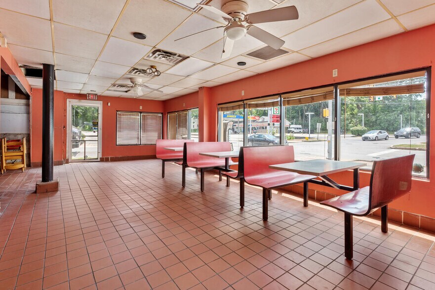 More Photos Of 95 Nutt Rd, Phoenixville Restaurant For Sale
