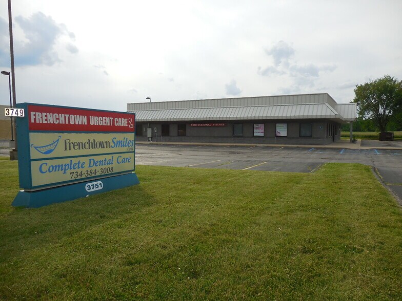 More Photos Of 3749 N Dixie Hwy, Monroe Medical For Lease