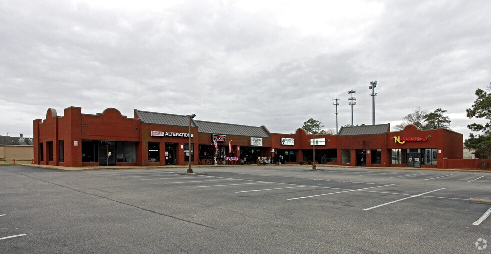 Primary Photo Of 1485 General Booth Blvd, Virginia Beach Unknown For Lease