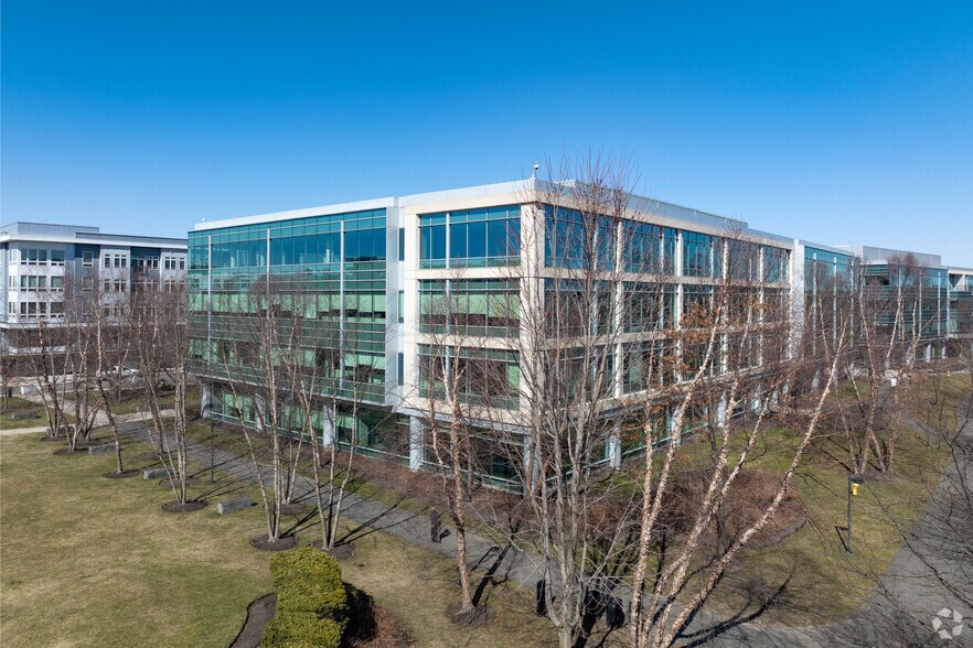 Primary Photo Of 200 Rivers Edge Dr, Medford Office For Lease