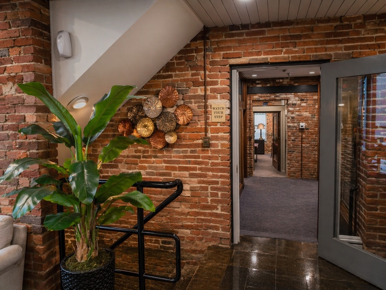 More Photos Of 101 N 7th St, Louisville Loft Creative Space For Lease