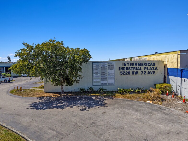 More Photos Of 5220 NW 72nd Ave, Miami Warehouse For Lease