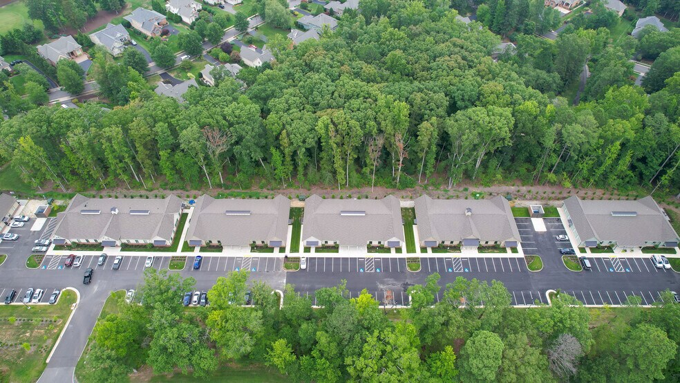 More Photos Of 12868 Patterson Ave, Richmond Office For Sale