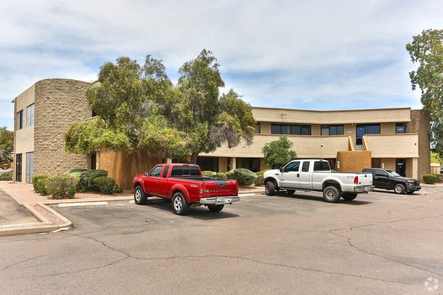 Primary Photo Of 127 W Juanita Ave, Mesa Light Manufacturing For Lease