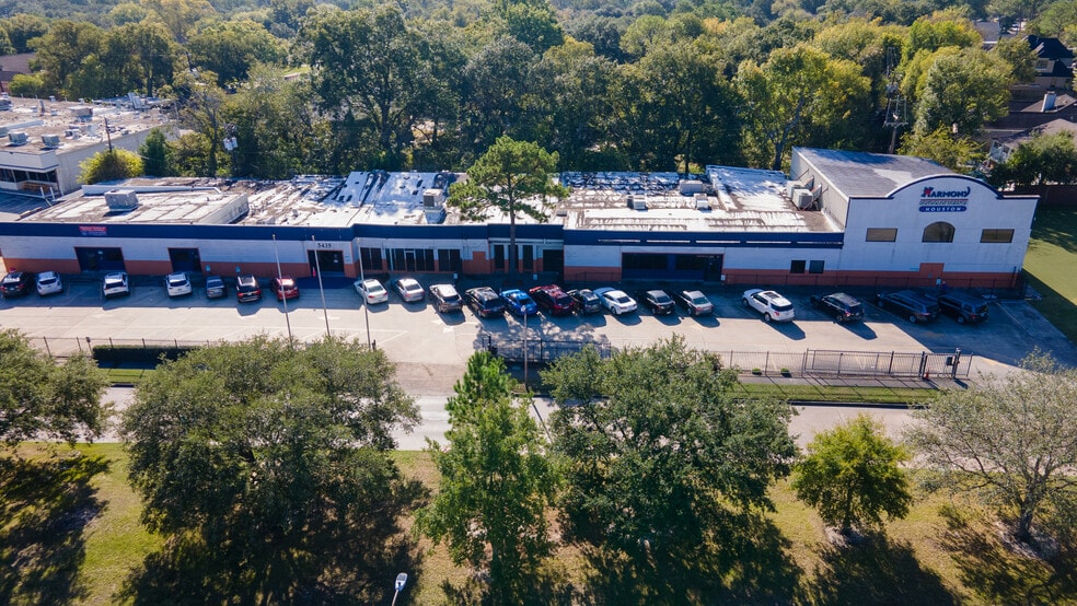 More Photos Of 5435 S Braeswood Blvd, Houston Specialty For Sale