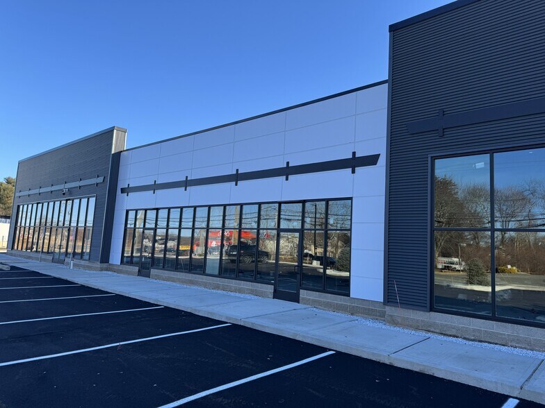 More Photos Of 212 Talcottville Rd, Vernon General Retail For Lease