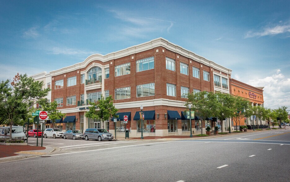 More Photos Of 249 Central Park Ave, Virginia Beach Loft Creative Space For Lease