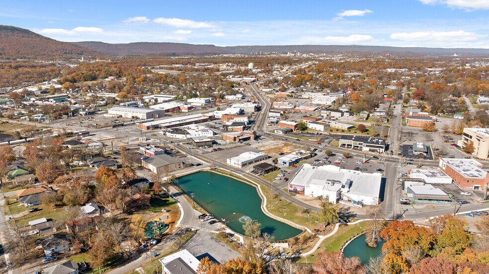 More Photos Of 118 Howard St, Rossville Medical For Sale