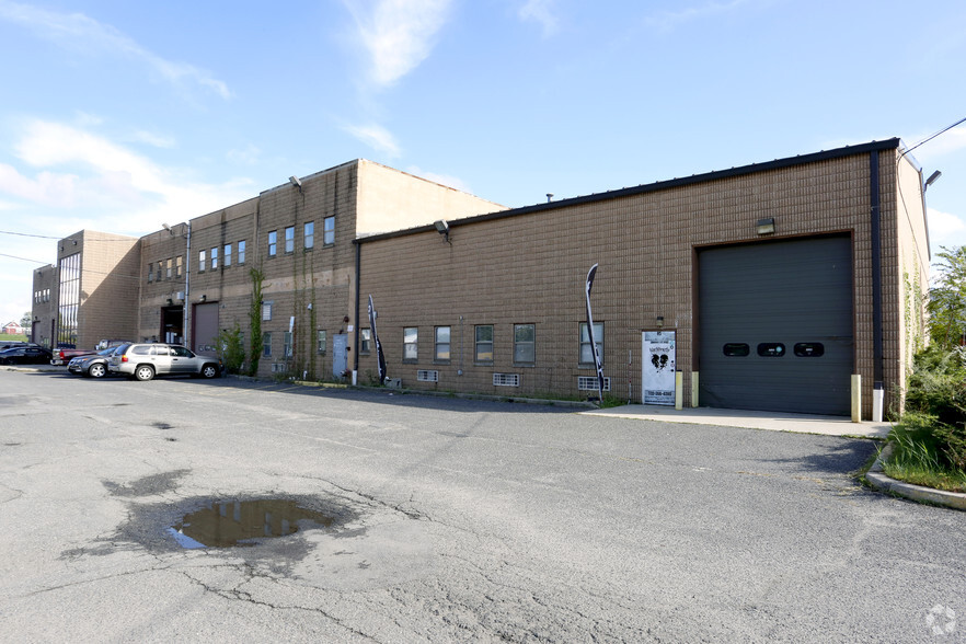 Primary Photo Of 900 Port Reading Ave, Port Reading Warehouse For Lease