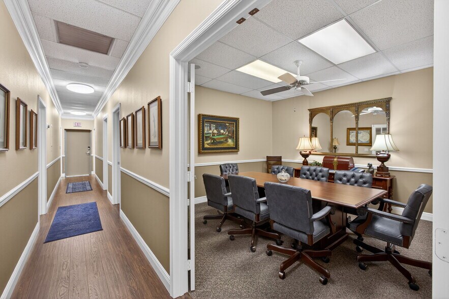More Photos Of 2560 Rca Blvd, Palm Beach Gardens Medical For Sale