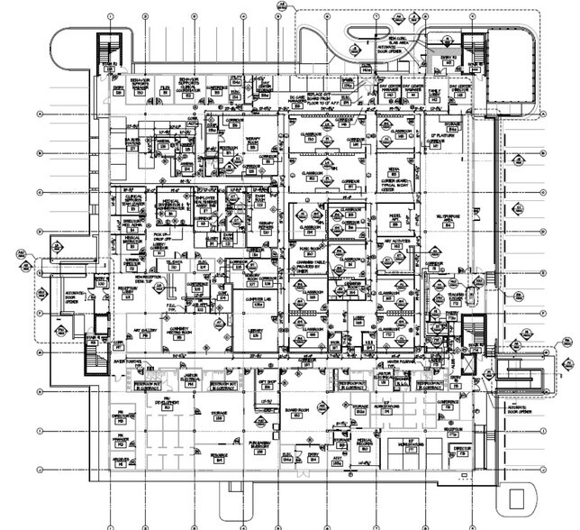 More Photos Of 3971 Knight Arnold Rd, Memphis Office For Sale