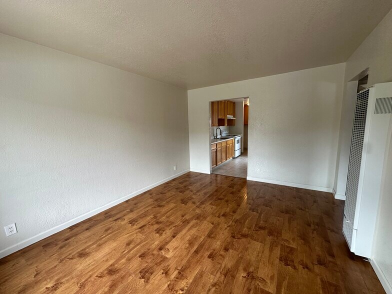 More Photos Of 283 Cherry Way, Hayward Apartments For Sale