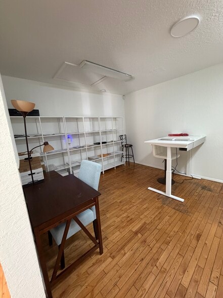 More Photos Of 840 19th St, Vero Beach Office Residential For Lease