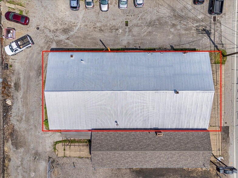 More Photos Of 2600 Duss Ave, Ambridge Unknown For Sale