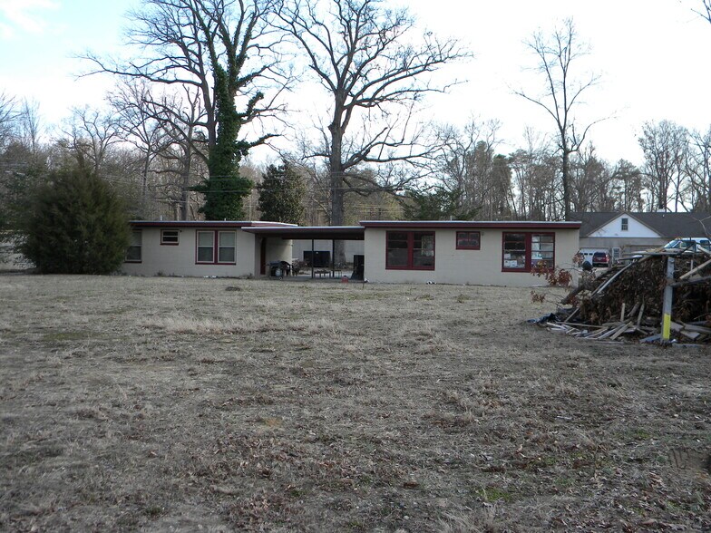 More Photos Of 25364 Richmond Tpke, Ruther Glen Service For Sale