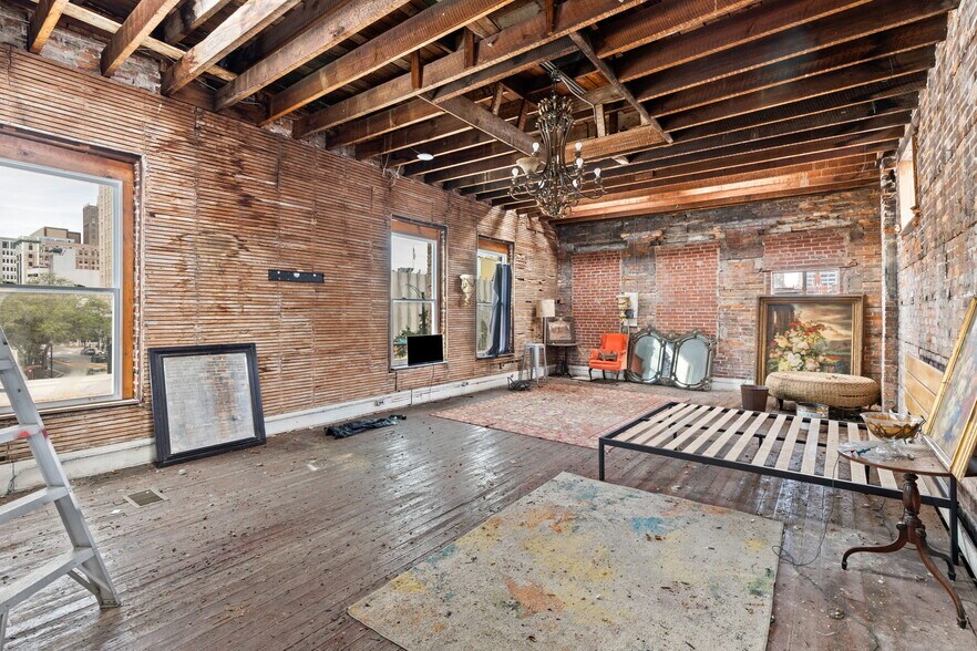 More Photos Of 120 E Forsyth St, Jacksonville Unknown For Lease