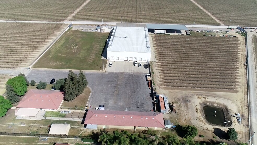 More Photos Of 13002 Zachary Ave, Mc Farland Specialty For Sale